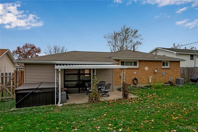 107 Patricia Drive, West Seneca, NY 14224