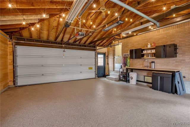 107 Patricia Drive, West Seneca, NY 14224