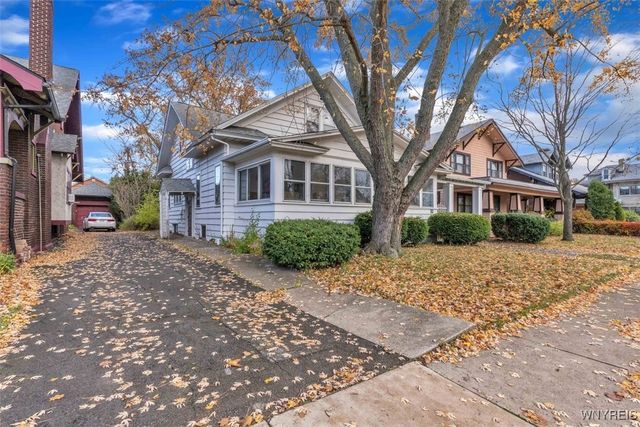 25 Cheltenham Drive, Buffalo, NY 14216