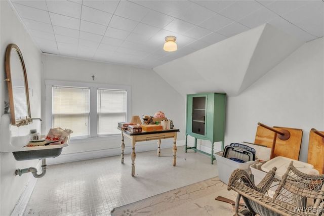 25 Cheltenham Drive, Buffalo, NY 14216