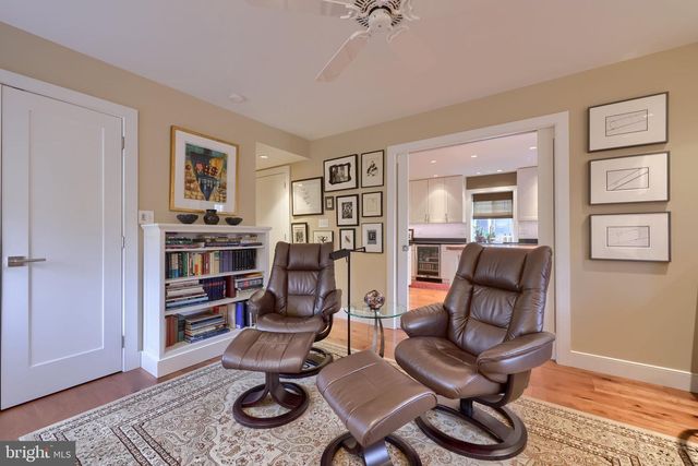 357 VALLEYBROOK DR, Lancaster, PA 17601