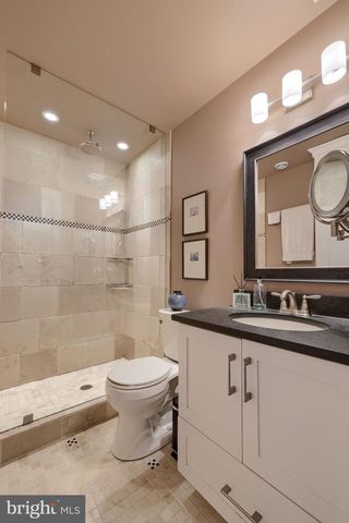 357 VALLEYBROOK DR, Lancaster, PA 17601