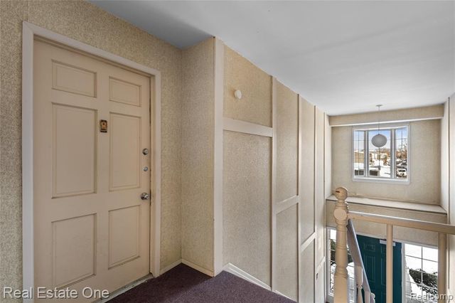 30268 Southfield Road 226, Southfield, MI 48076