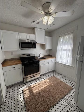 111 E 8TH STREET, Sanford, FL 32771