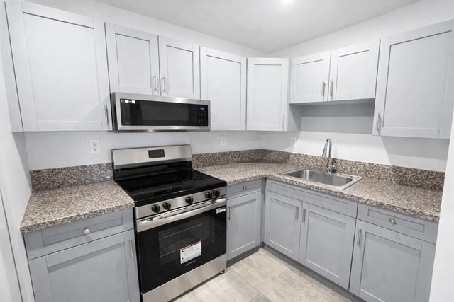 3300 S Dixie Highway 503, Miami, FL 33133