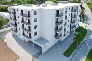 3300 S Dixie Highway 503, Miami, FL 33133