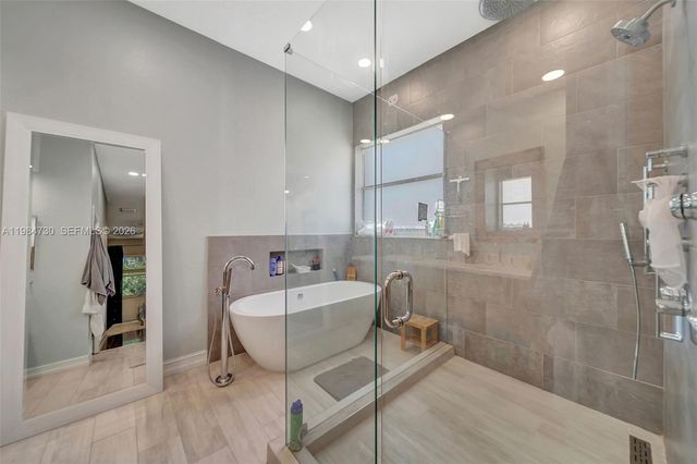 1531 SW 194th Ter, Pembroke Pines, FL 33029