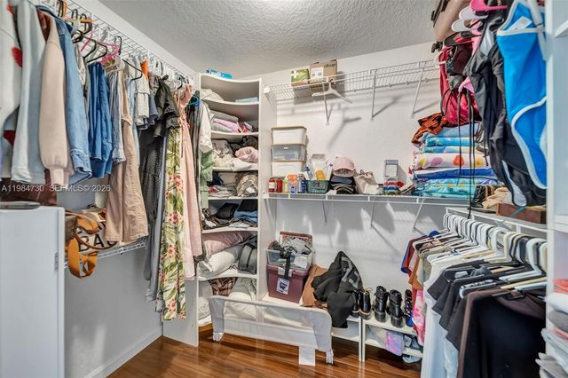 1531 SW 194th Ter, Pembroke Pines, FL 33029