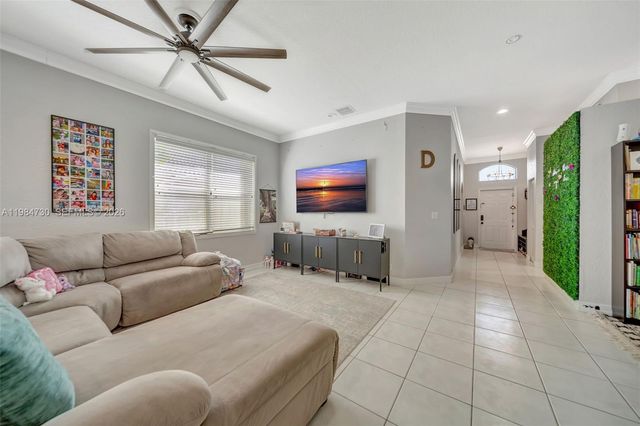 1531 SW 194th Ter, Pembroke Pines, FL 33029