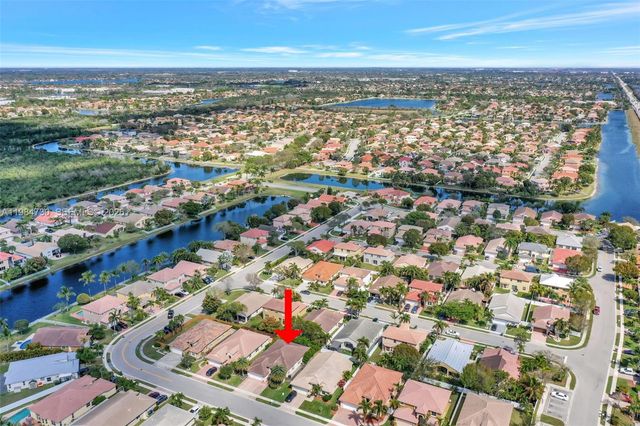 1531 SW 194th Ter, Pembroke Pines, FL 33029