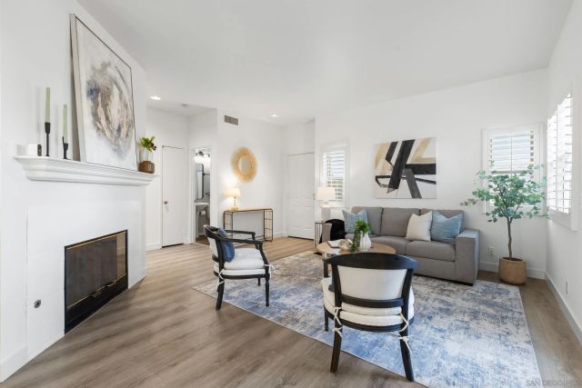 10050 Scripps Vista Way 21, San Diego, CA 92131