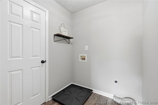 7281 Beaver Run Drive, Fayetteville, NC 28314