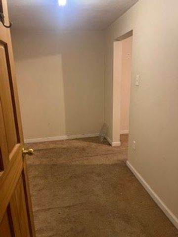 713 Saline St, Greenfield, PA 15207