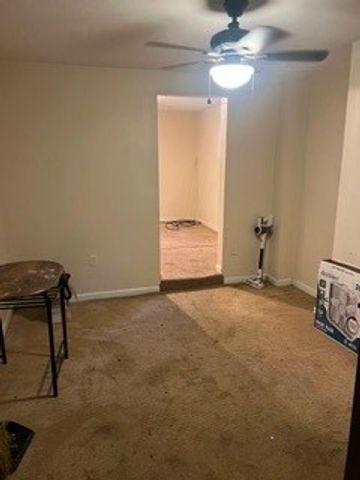 713 Saline St, Greenfield, PA 15207