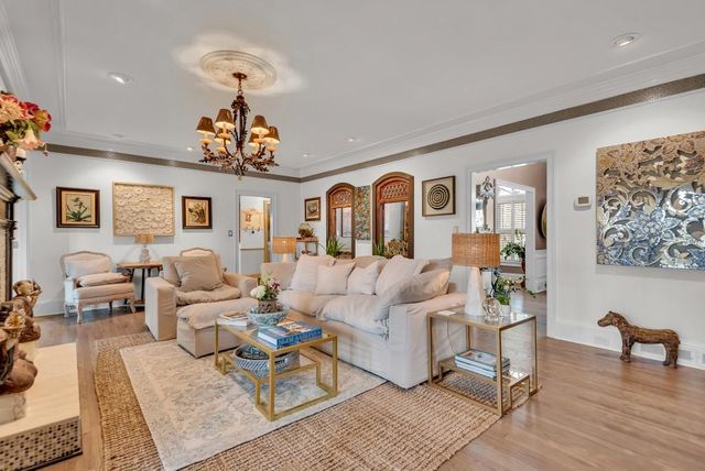 1701 Grove Park Way, Decatur, GA 30033