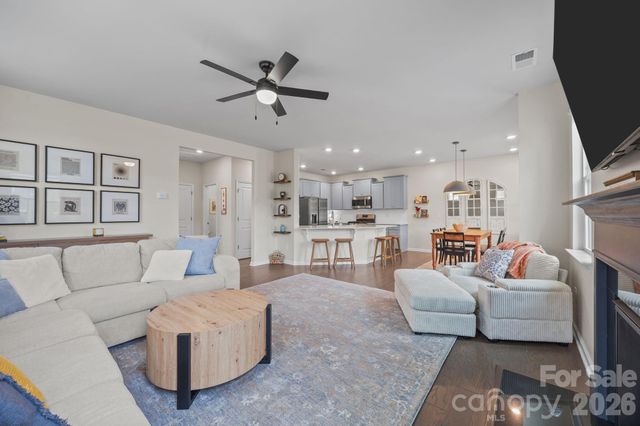 119 Abersham Drive, Mooresville, NC 28115