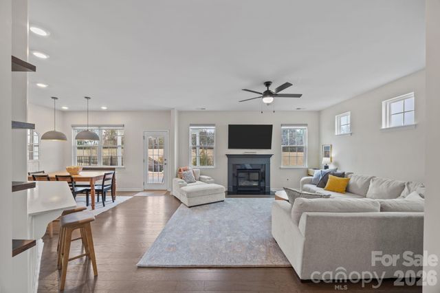 119 Abersham Drive, Mooresville, NC 28115