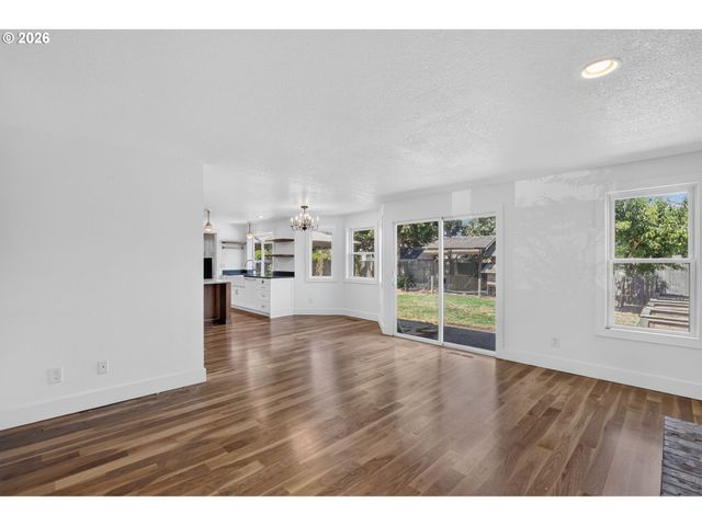 16217 Nw BARKTON Ct, Beaverton, OR 97006
