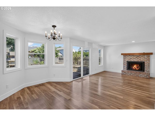 16217 Nw BARKTON Ct, Beaverton, OR 97006