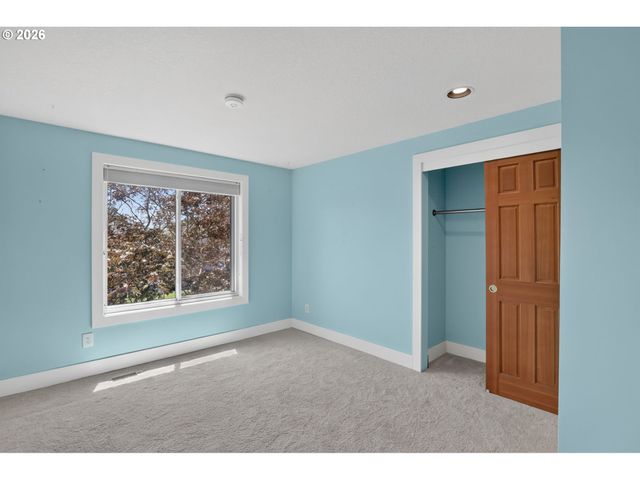 16217 Nw BARKTON Ct, Beaverton, OR 97006