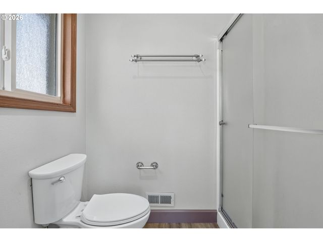 16217 Nw BARKTON Ct, Beaverton, OR 97006