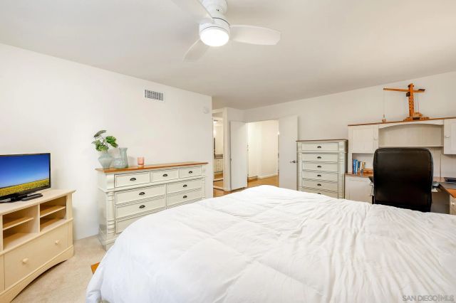 9877 Paseo Montril, San Diego, CA 92129