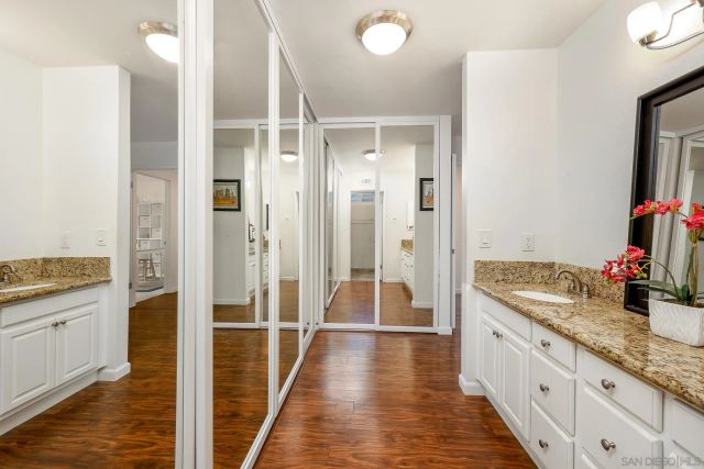 9877 Paseo Montril, San Diego, CA 92129