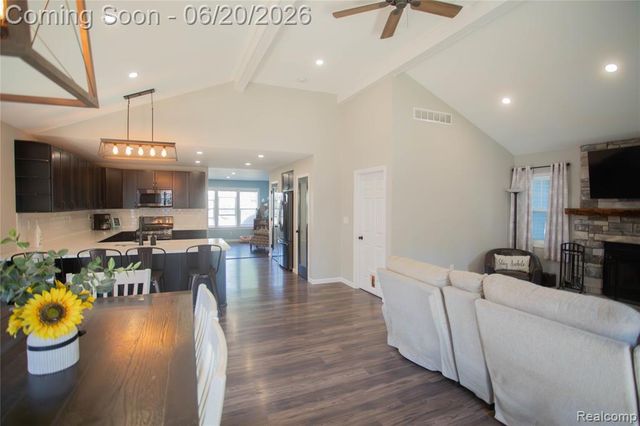 20322 Melvin Street, Livonia, MI 48152