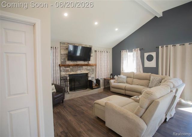 20322 Melvin Street, Livonia, MI 48152