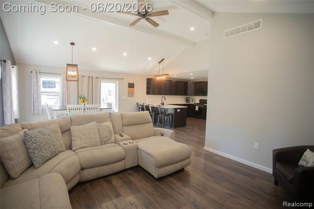 20322 Melvin Street, Livonia, MI 48152