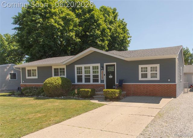 20322 Melvin Street, Livonia, MI 48152