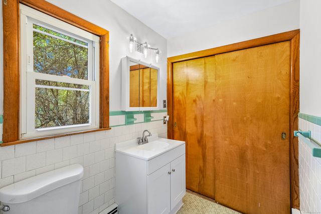 106 Tripp Hollow Road, Brooklyn, CT 06234