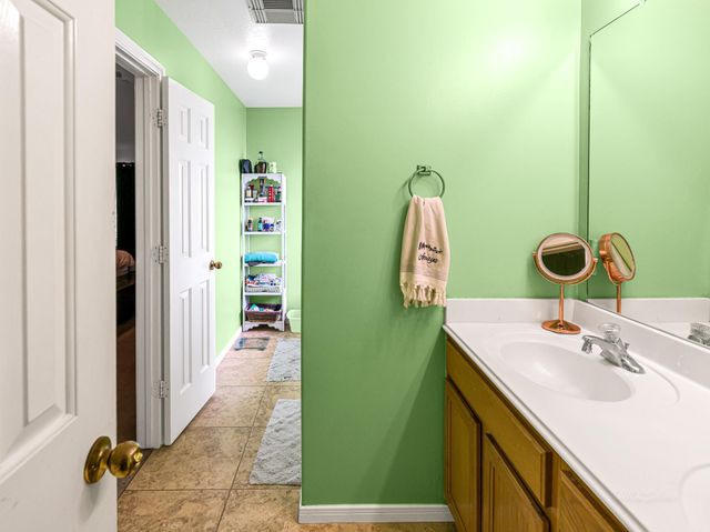 14603 Alannah Lagoon Court, Houston, TX 77083