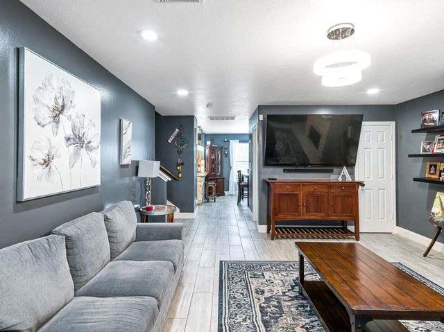 14603 Alannah Lagoon Court, Houston, TX 77083