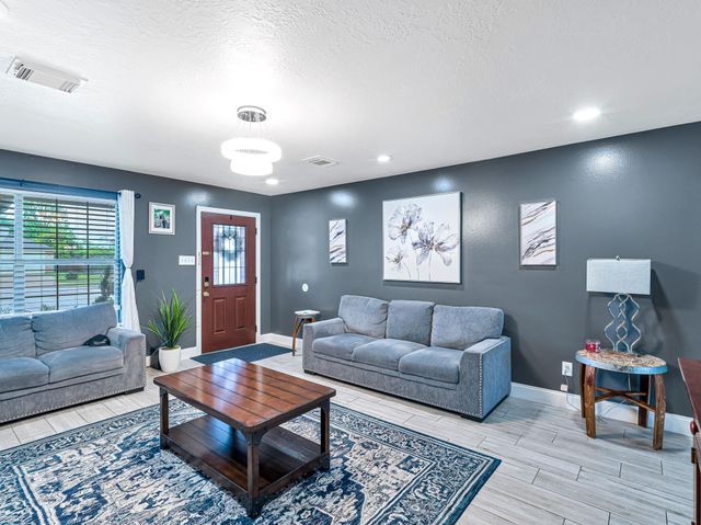 14603 Alannah Lagoon Court, Houston, TX 77083