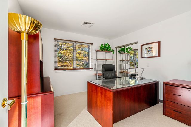 50 Page Lane, Hampstead, NH 03841