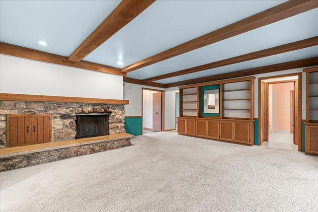 7525 N Redwood ROAD, Glendale, WI 53209