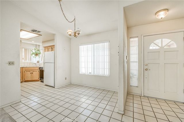 6706 N Chestnut, Fresno, CA 93710
