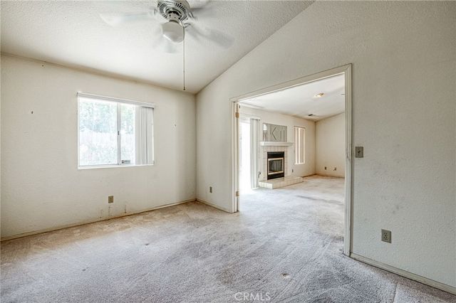 6706 N Chestnut, Fresno, CA 93710