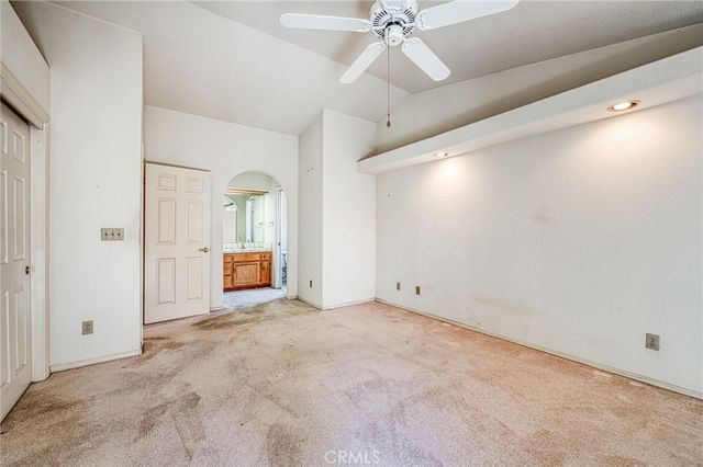 6706 N Chestnut, Fresno, CA 93710
