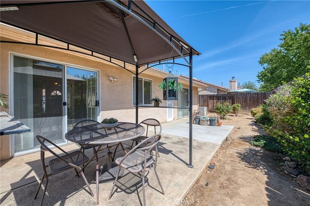 6706 N Chestnut, Fresno, CA 93710