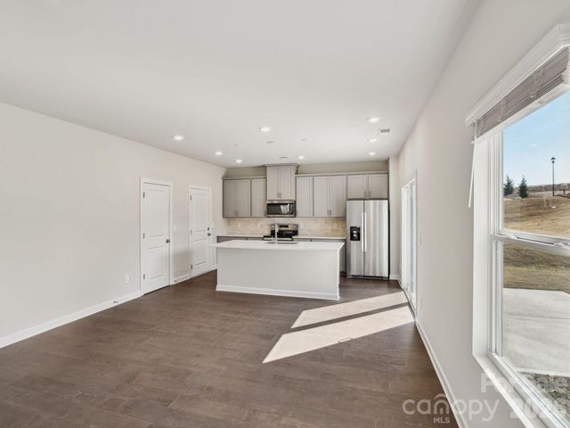 5056 Poplin Valley, Cherryville, NC 28021