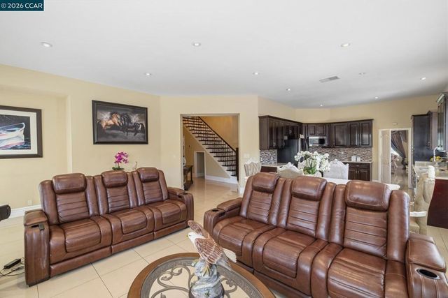 1301 Amberdale Ct, Antioch, CA 94531