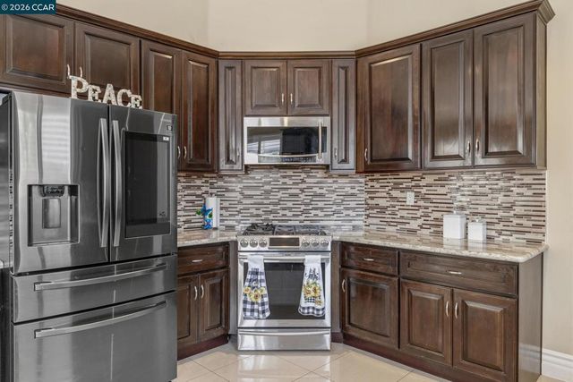 1301 Amberdale Ct, Antioch, CA 94531