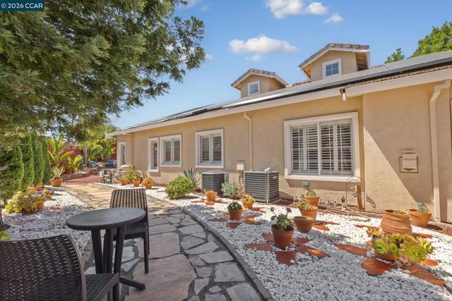 1301 Amberdale Ct, Antioch, CA 94531