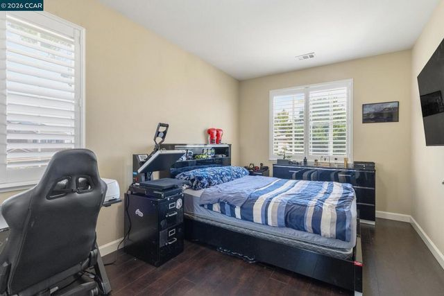 1301 Amberdale Ct, Antioch, CA 94531