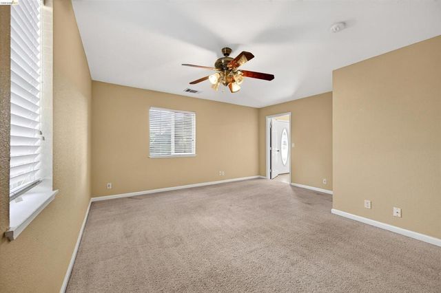 5600 Sandmound Blvd, Oakley, CA 94561