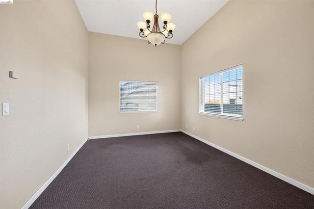 5600 Sandmound Blvd, Oakley, CA 94561