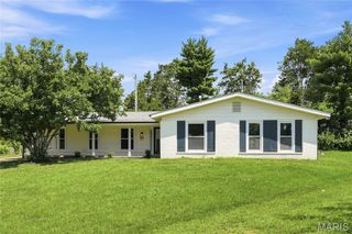 107 Little Hill Court, Ballwin, MO 63011