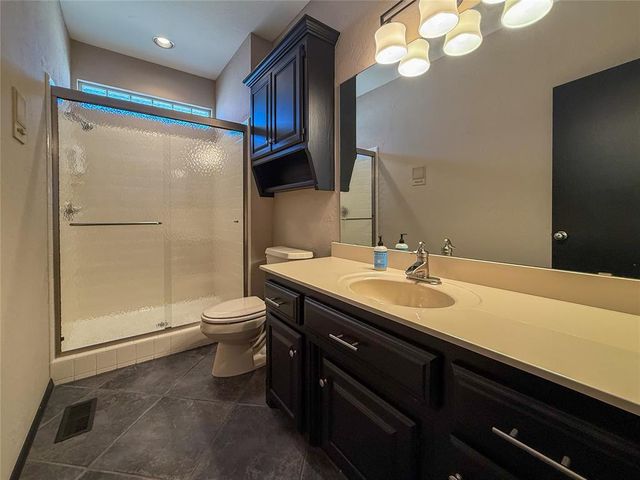 7428 NW 112th Street, Oklahoma City, OK 73162